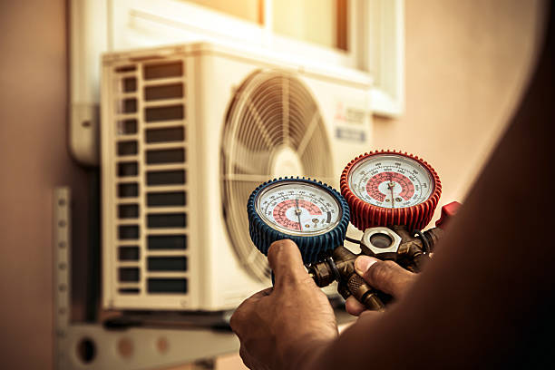Professional Emergency Hvac technician working in Shirley, IL